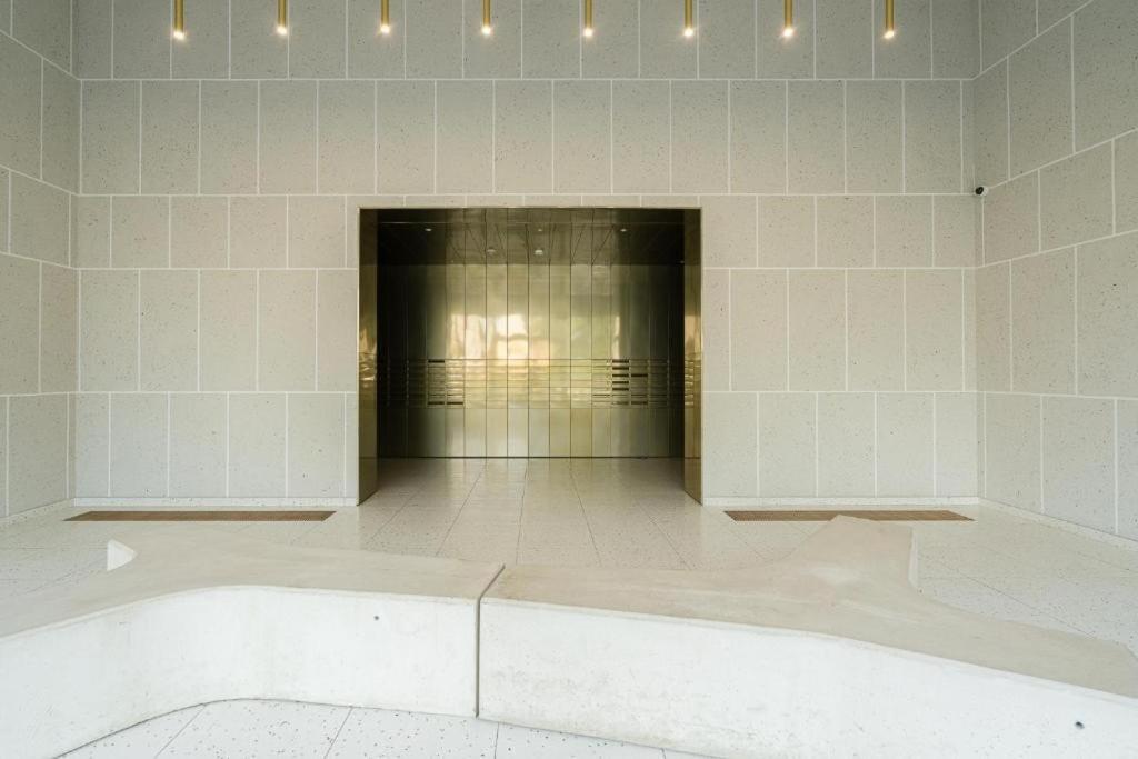 Apartment Braniborska Golden Gate ヴロツワフ エクステリア 写真