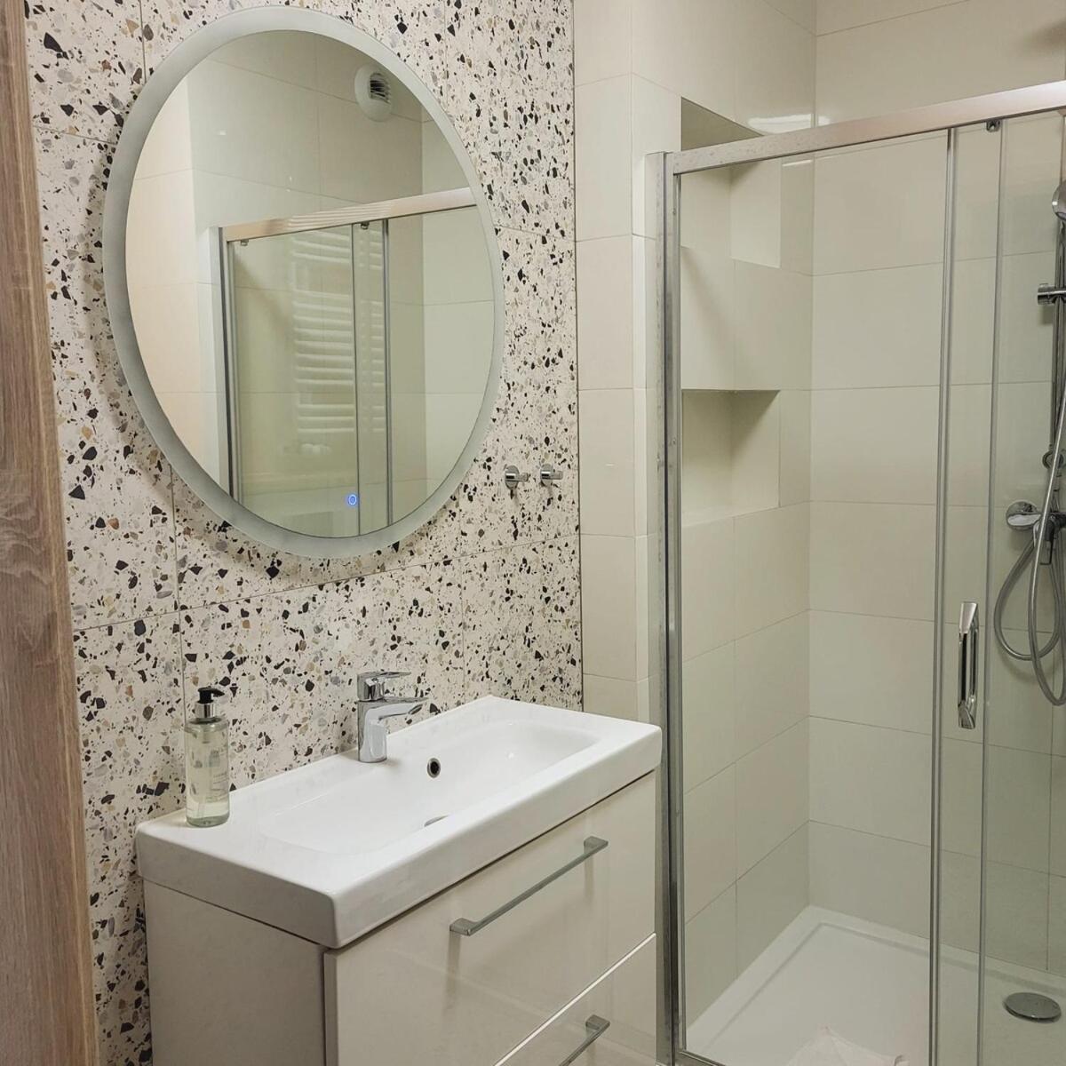 Apartment Braniborska Golden Gate ヴロツワフ エクステリア 写真