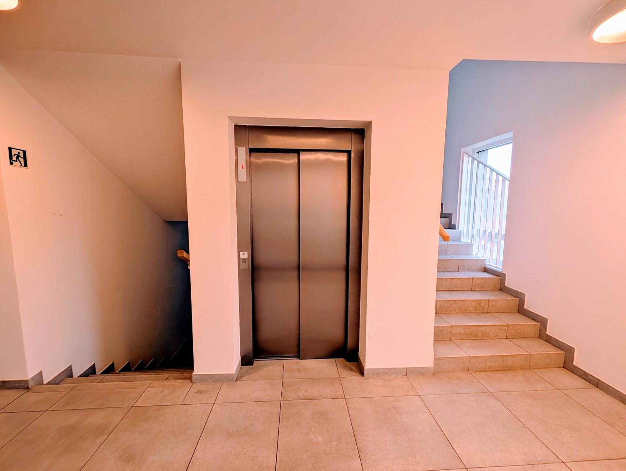 Apartment Braniborska Golden Gate ヴロツワフ エクステリア 写真